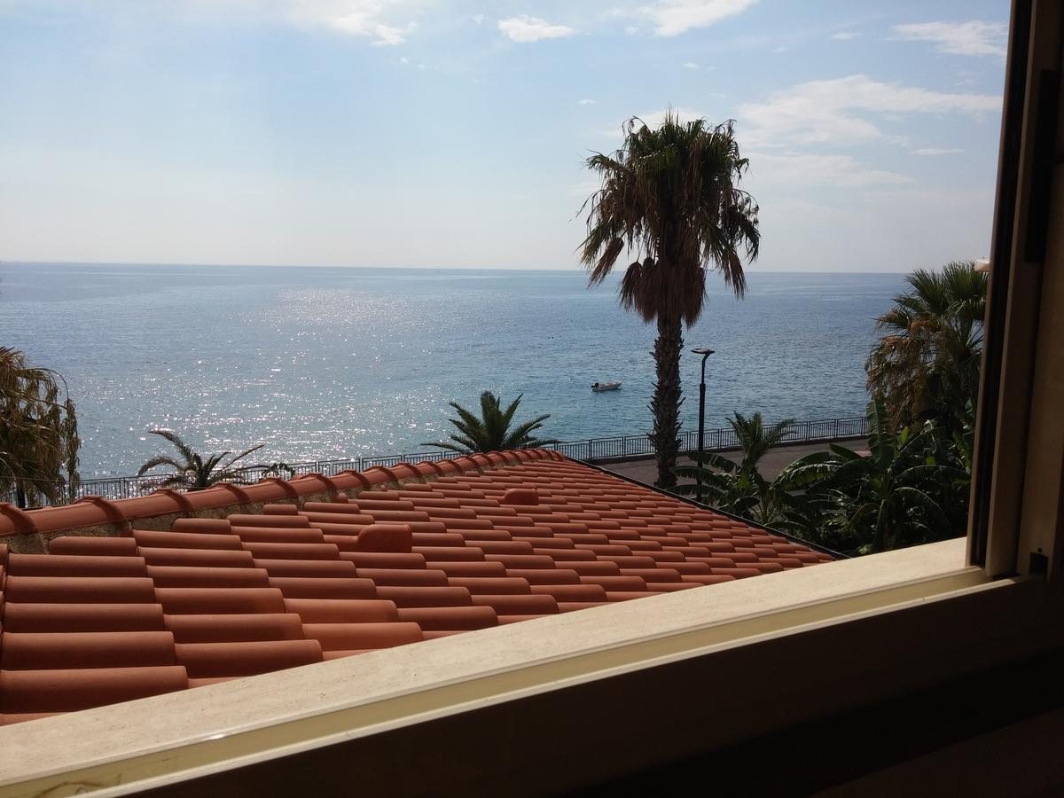 Bed & Breakfast Akron SantʼAlessio Siculo